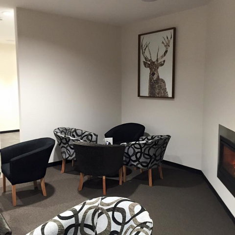 Risdon Brook Hotel - Holiday Adelaide 1