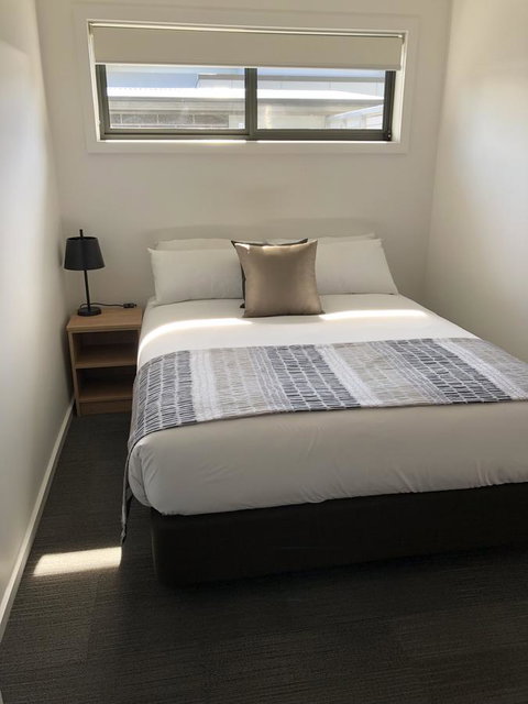 Risdon Brook Hotel - Holiday Adelaide 11