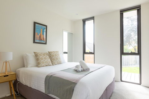 Blessington Beach Retreat - Holiday Adelaide 12