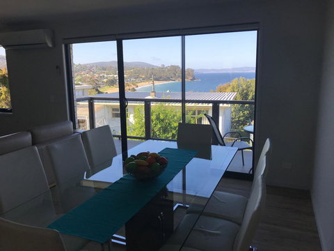 Self Contained Beach View Apartment - Holiday Adelaide 2