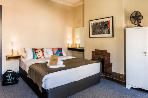Alabama Hotel Hobart - Holiday Adelaide 26