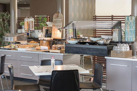 Travelodge Hotel Hobart Airport - Holiday Adelaide 14