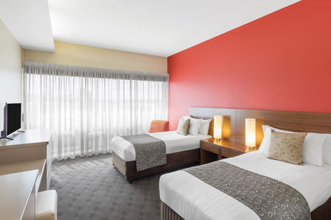 Travelodge Hotel Hobart Airport - Holiday Adelaide 7