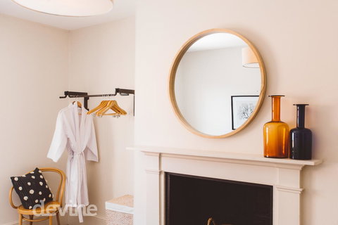 Devine Stays - Westside Apartment On Elizabeth - Holiday Adelaide 6