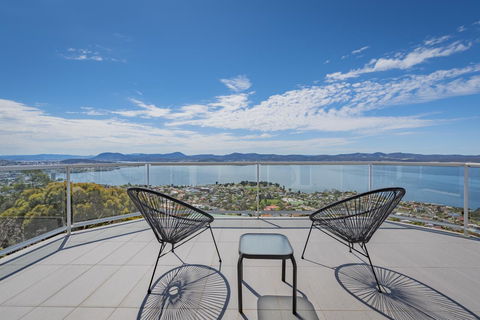 Nature & Relax House, Panoramic Sea View, Free Parking 37 - Holiday Adelaide 3