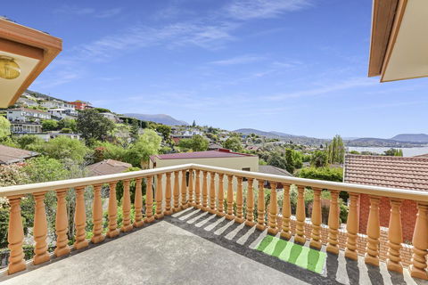 Vintage Cuddle Guest House - Holiday Adelaide 18