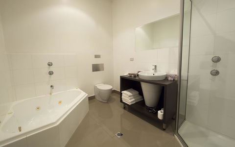 Ikon Hotel - Holiday Adelaide 9