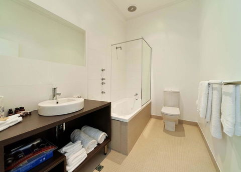 Ikon Hotel - Holiday Adelaide 18