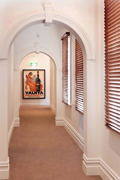 Ikon Hotel - Holiday Adelaide 35