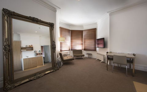 Ikon Hotel - Holiday Adelaide 12