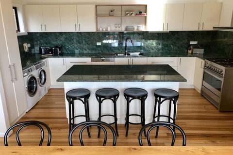 HIDDEN HAVEN Binalong Bay - Holiday Adelaide 12