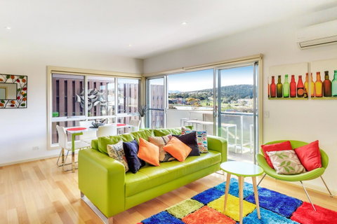 Bellerive Marina View Apartments No 28 - Holiday Adelaide 2