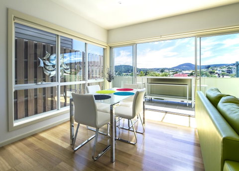 Bellerive Marina View Apartments No 28 - Holiday Adelaide 6
