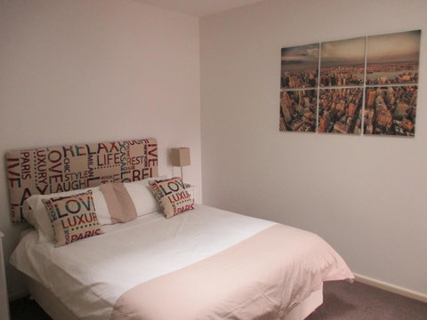 Bellerive Marina View Apartments No 28 - Holiday Adelaide 16