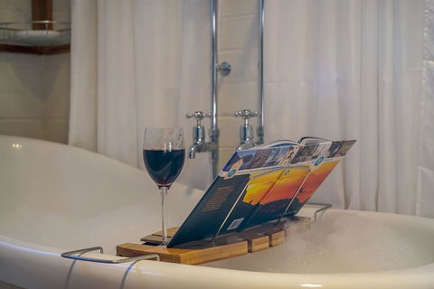 Gorgeous Hobart Accommodation - Park On Park - New Town - Holiday Adelaide 39