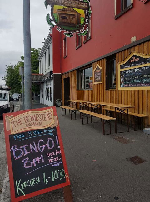 Little Nee's - Holiday Adelaide 0