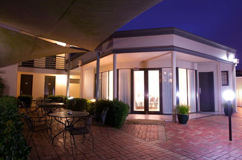The Waverley International Hotel - Holiday Adelaide 29
