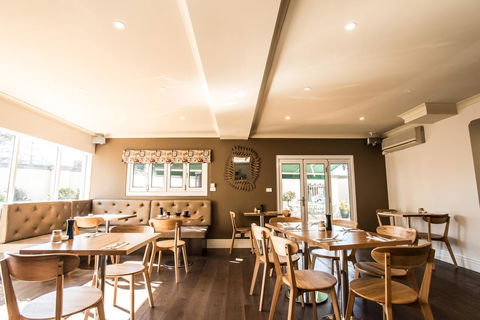 The Waverley International Hotel - Holiday Adelaide 23