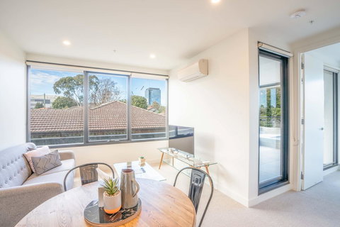 Poplar Apartments - Holiday Adelaide 6