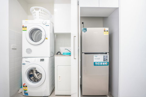 Poplar Apartments - Holiday Adelaide 17