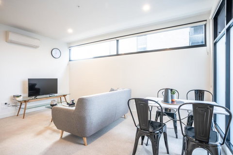 Poplar Apartments - Holiday Adelaide 15