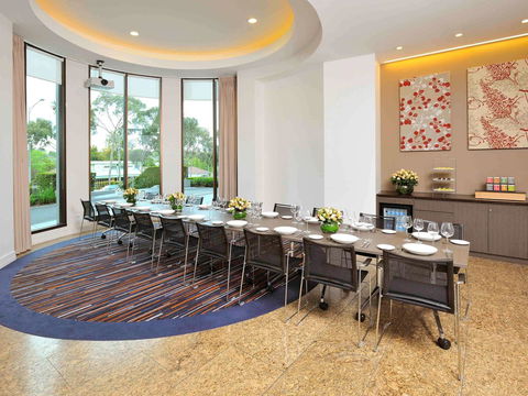 Novotel Melbourne Glen Waverley - Holiday Adelaide 24