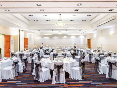 Novotel Melbourne Glen Waverley - Holiday Adelaide 20