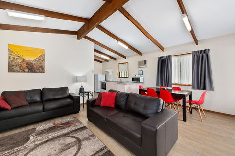 High Country Holiday Park - Holiday Adelaide 8