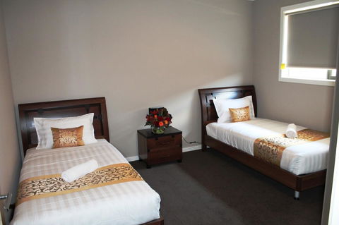 Atarhi Villas - Melbourne - Holiday Adelaide 6