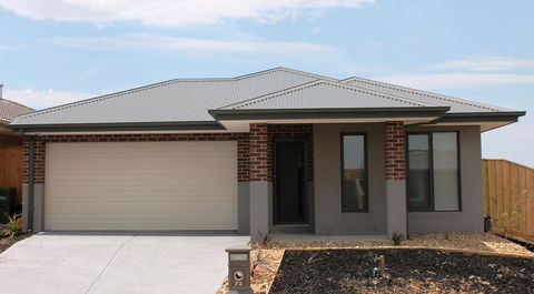 Atarhi Villas - Melbourne - Holiday Adelaide 0