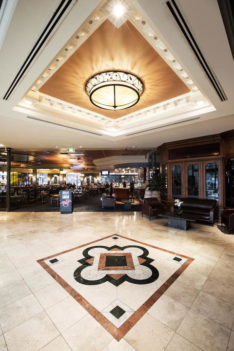 Nightcap At Matthew Flinders Hotel - Holiday Adelaide 34