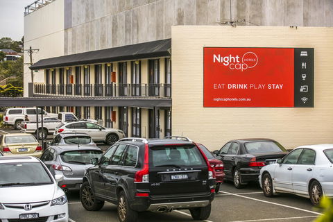 Nightcap At Matthew Flinders Hotel - Holiday Adelaide 25