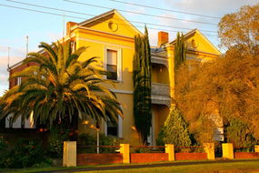 Book Castlemaine Accommodation Holiday Adelaide Holiday Adelaide