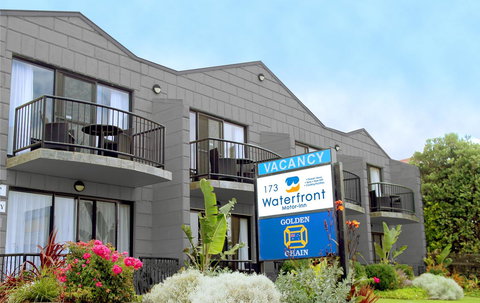 Apollo Bay Waterfront Motor Inn - Holiday Adelaide 0