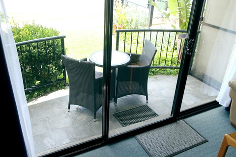 Apollo Bay Waterfront Motor Inn - Holiday Adelaide 39