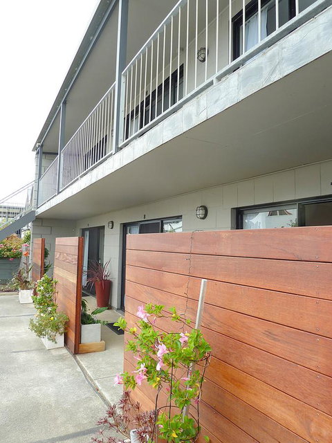 Apollo Bay Waterfront Motor Inn - Holiday Adelaide 16