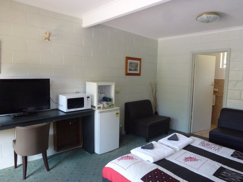 The Grampians Motel - Holiday Adelaide 39