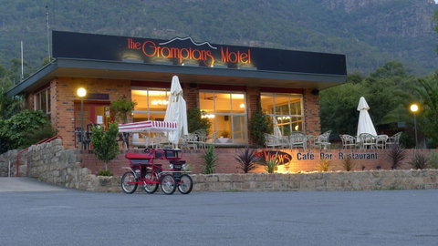 The Grampians Motel - Holiday Adelaide 7