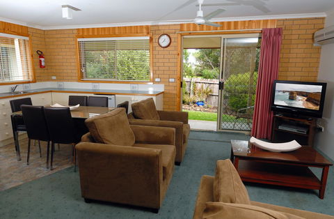 Port Campbell Parkview Motel & Apartments - Holiday Adelaide 41