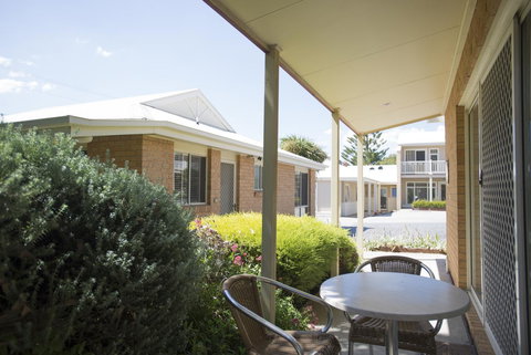 Port Campbell Parkview Motel & Apartments - Holiday Adelaide 42