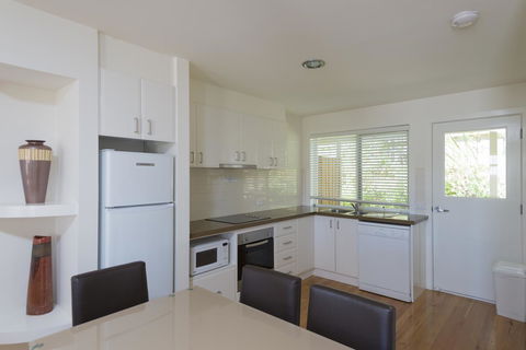 Port Campbell Parkview Motel & Apartments - Holiday Adelaide 25