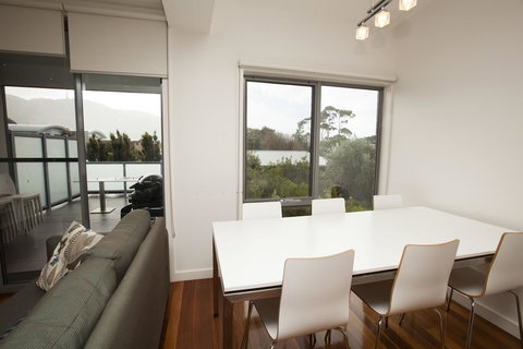 7 Falls Apartments - Holiday Adelaide 10