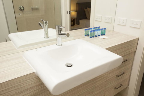 7 Falls Apartments - Holiday Adelaide 16