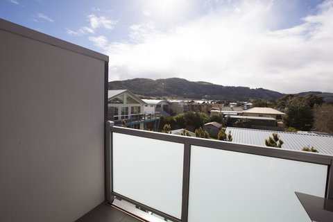7 Falls Apartments - Holiday Adelaide 2