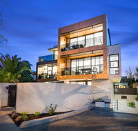 Manhattan Apartments - Caulfield North - Holiday Adelaide