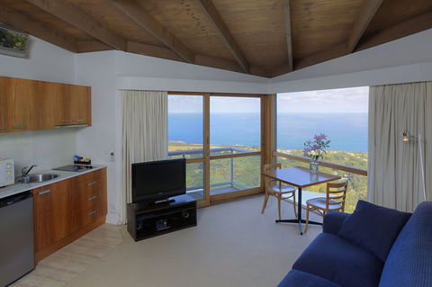 Chris\'s Beacon Point Restaurant & Villas - Holiday Adelaide 5