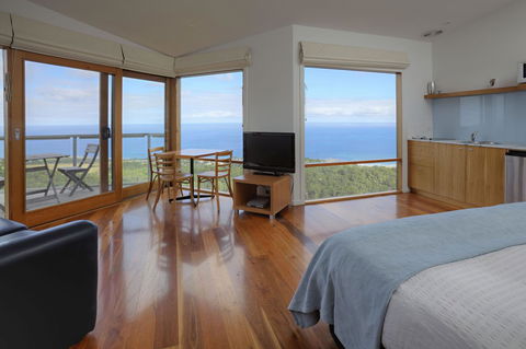 Chris\'s Beacon Point Restaurant & Villas - Holiday Adelaide 2