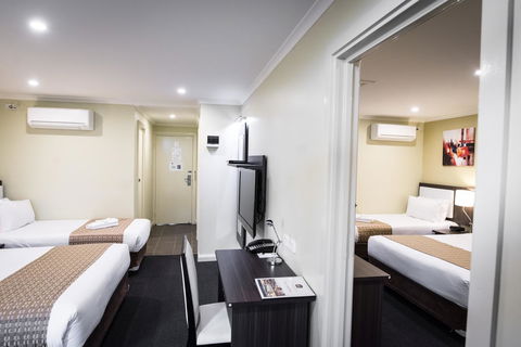 Best Western Melbourne Airport - Holiday Adelaide 18