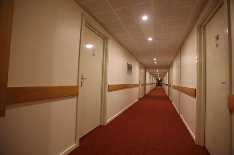 Best Western Melbourne Airport - Holiday Adelaide 35