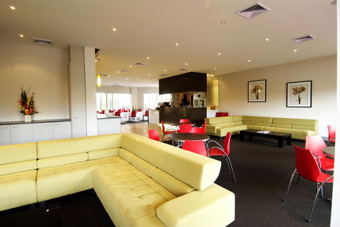 Best Western Melbourne Airport - Holiday Adelaide 10
